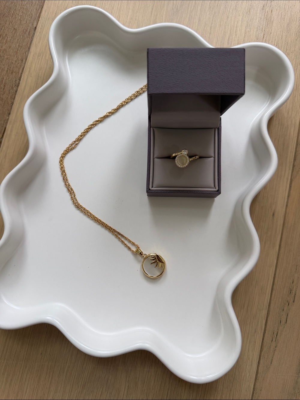 Gold Pendant Necklace and Fidget Ring Set - Elegant Women’s Jewelry